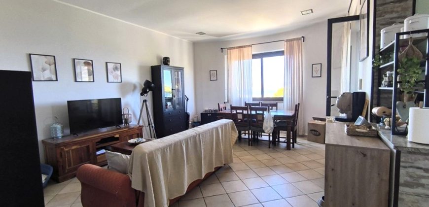 Porzione di villa in vendita – su tre livelli – Altavilla Milicia
