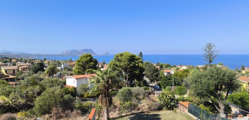 Porzione di villa in vendita – su tre livelli – Altavilla Milicia