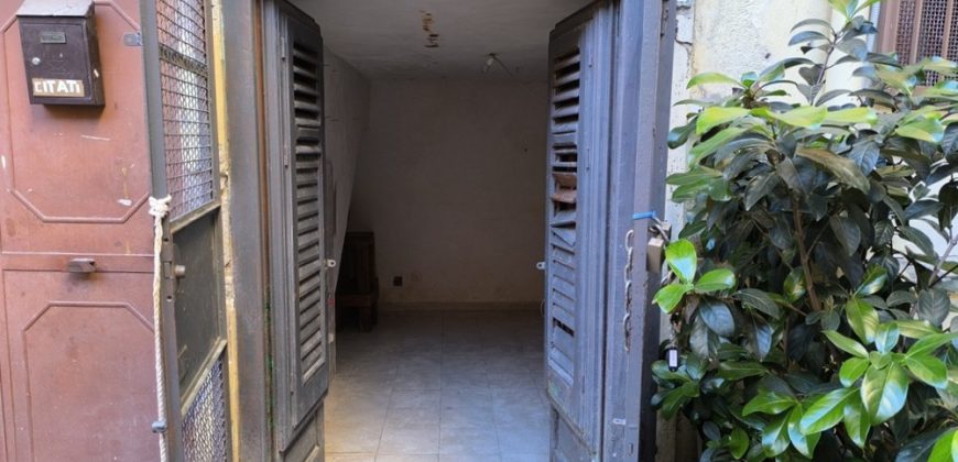 Appartamento in vendita – Monolocale – Cortile Bensa – zona Centro Storico – Palermo