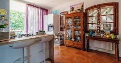 Villa in vendita – tre livelli – Zona Mondello