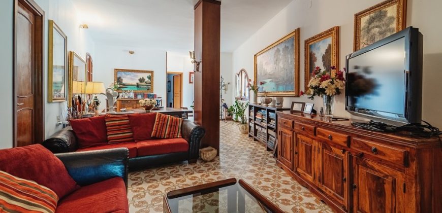 Villa in vendita – tre livelli – Zona Mondello