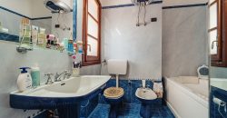 Villa in vendita – tre livelli – Zona Mondello