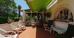 Villa in vendita – tre livelli – Zona Mondello
