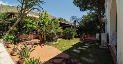 Villa in vendita – tre livelli – Zona Mondello