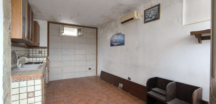 Palazzina in vendita – quattro Livelli – Largo Castello – Ficarazzi