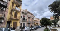 Palazzina in vendita – quattro Livelli – Largo Castello – Ficarazzi