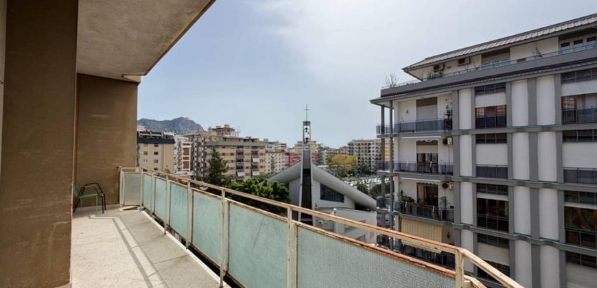 Appartamento in vendita – Pentavani – Piazza Europa – zona Strasburgo – Palermo