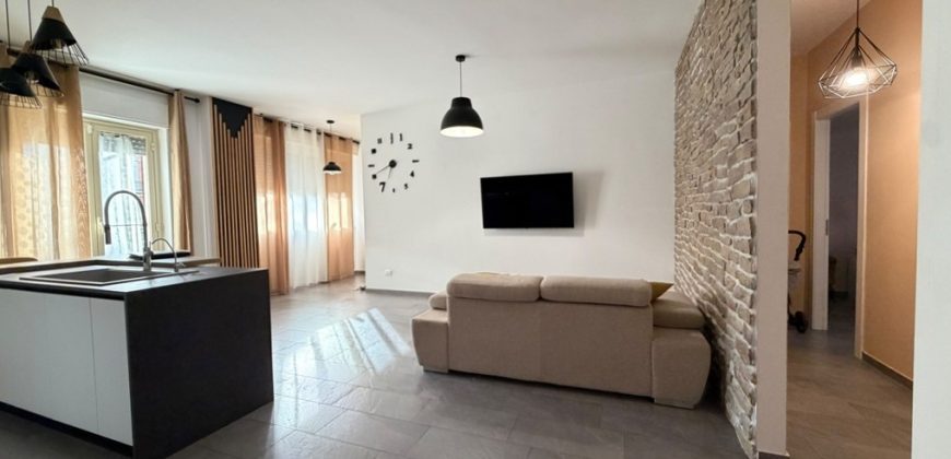 Appartamento in vendita – Trilocale – Via Troina – zona Falsomiele – Palermo