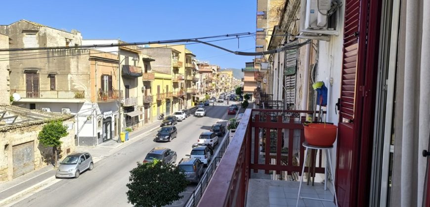 Palazzina in vendita – Tre Livelli – Corso Umberto I – Ficarazzi