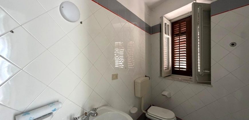 Ufficio in locazione – Quadrilocale – Terrasini – Palermo