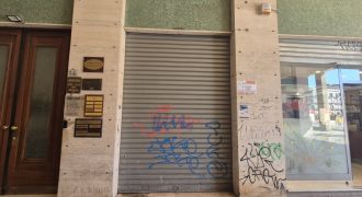 Locale commerciale in vendita – Unico ambiente – Zona Tribunale – Palermo
